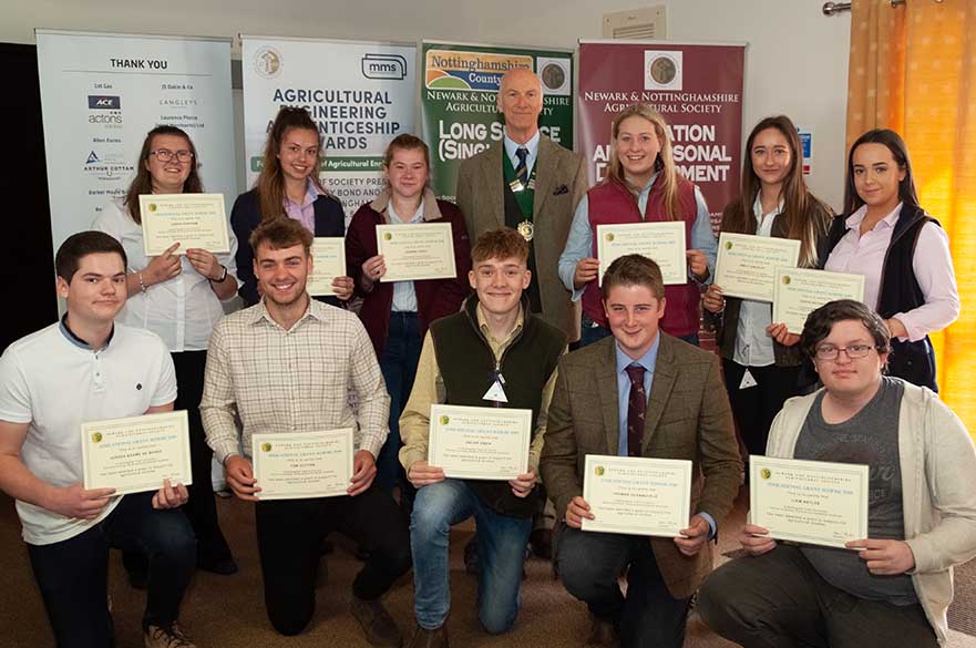 Students win agricultural prize
