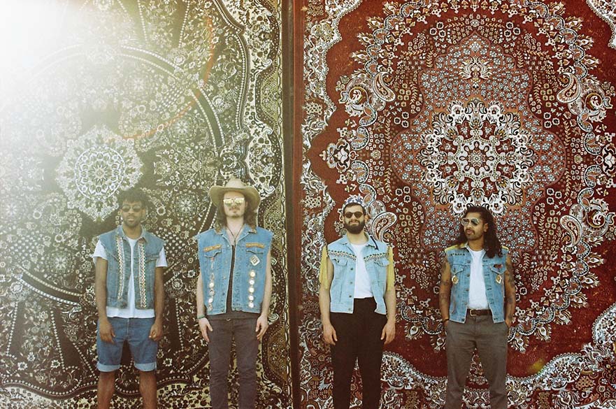 Flamingods