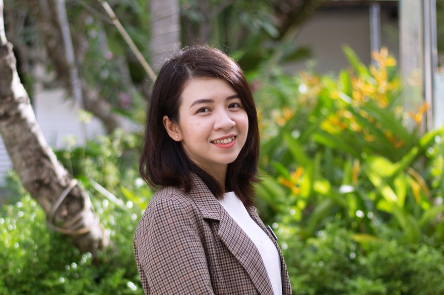 Chi's photo
