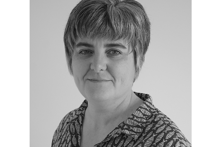 Lesley Hoyles staff image