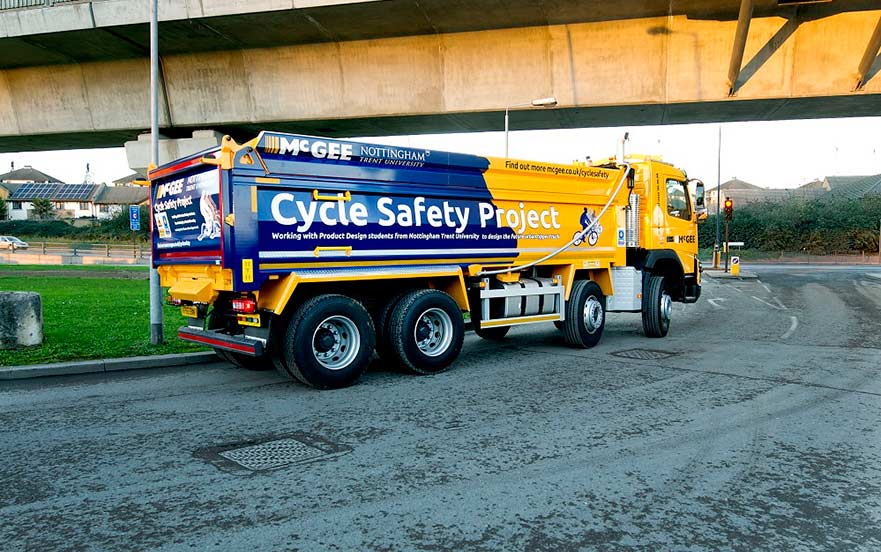 Urban tipper truck