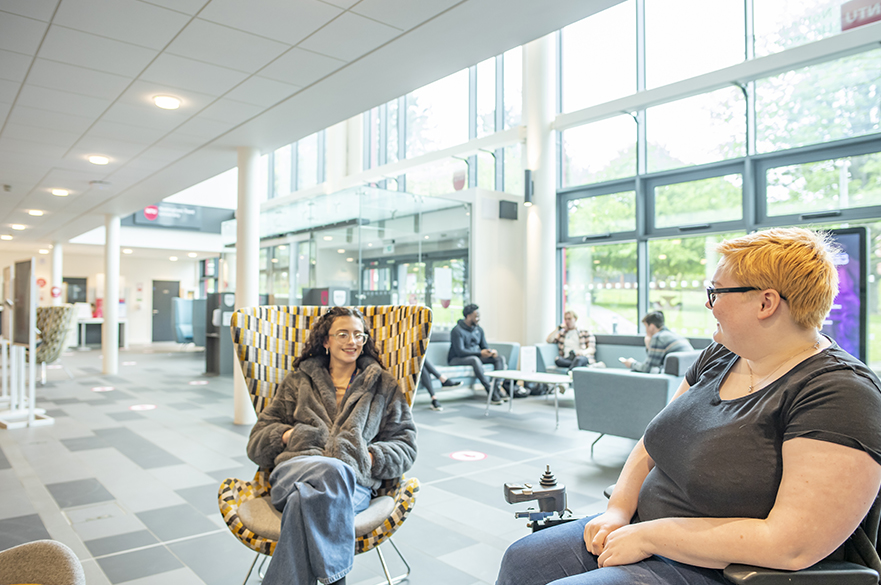 Students talking in Mansfield University Centre