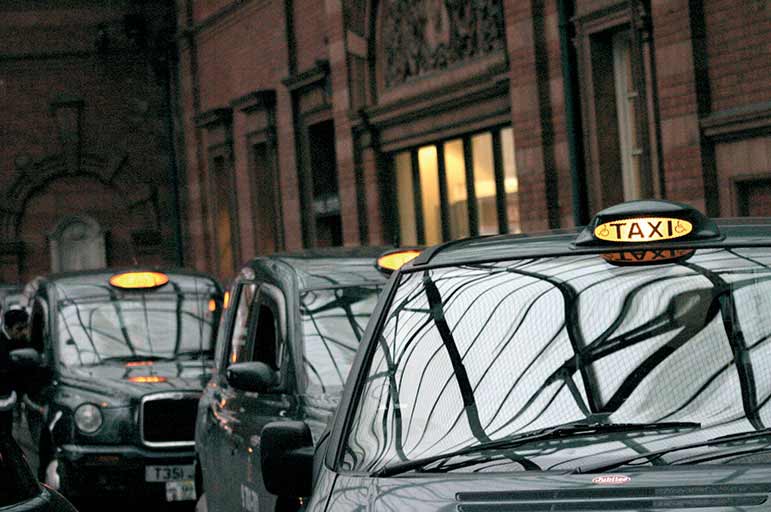 Taxi