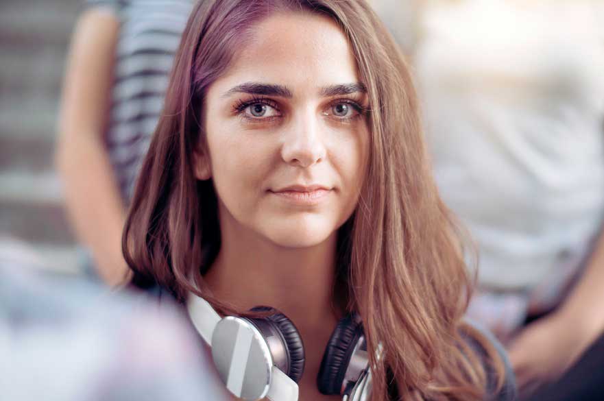 Young girl in a crown