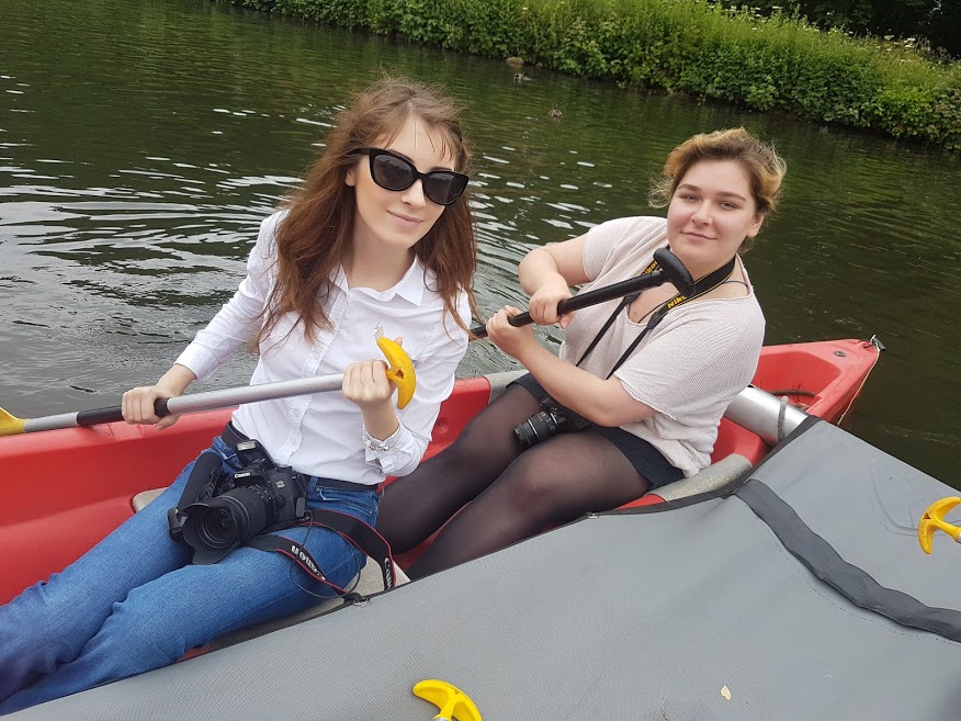 Madalina and Bianca on Highfields Park