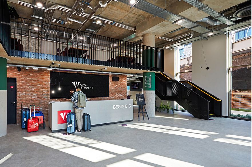 Station Street Reception image