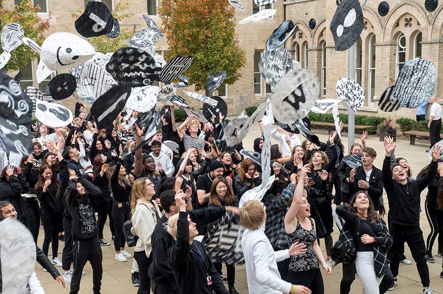 The Flash mob in the Benefactors Court. Photo Sara Corvino.