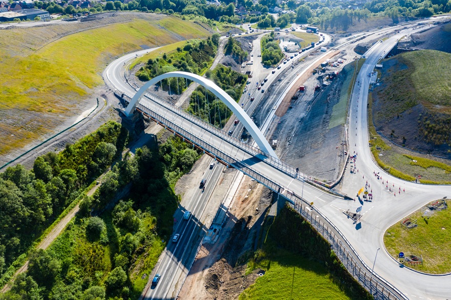 Bridge in the countryside
