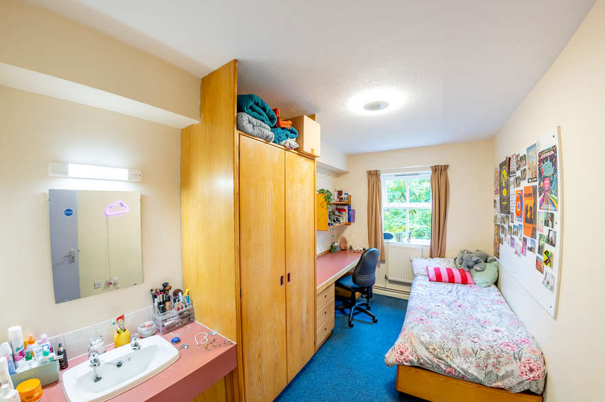The Maltings Standard Bedroom image