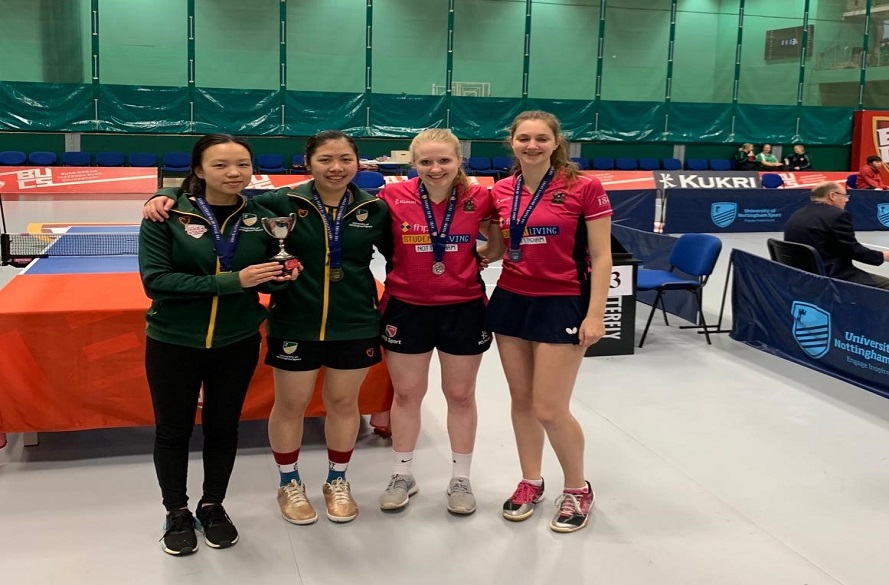 NTU Women's Table tennis players with silver medals
