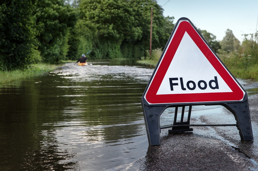 Flood warning sign 