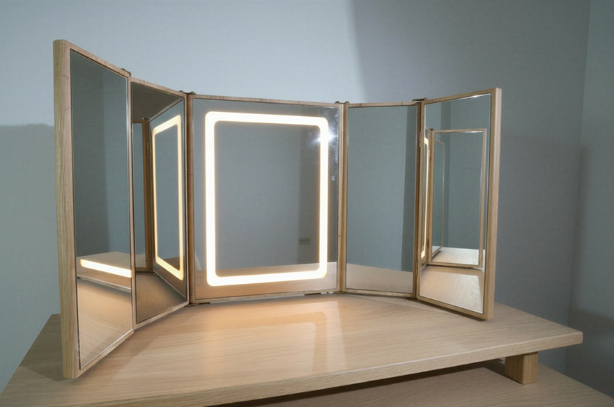 A dressing table in a room.