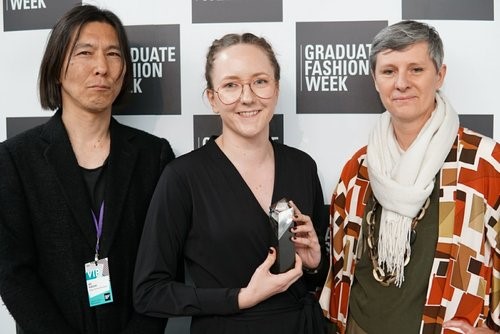 Essi Peuhkuri receiving her award at Graduate Fashion Week 