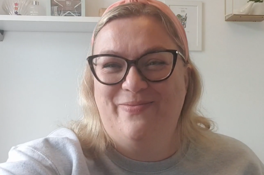 Laura Roper.png