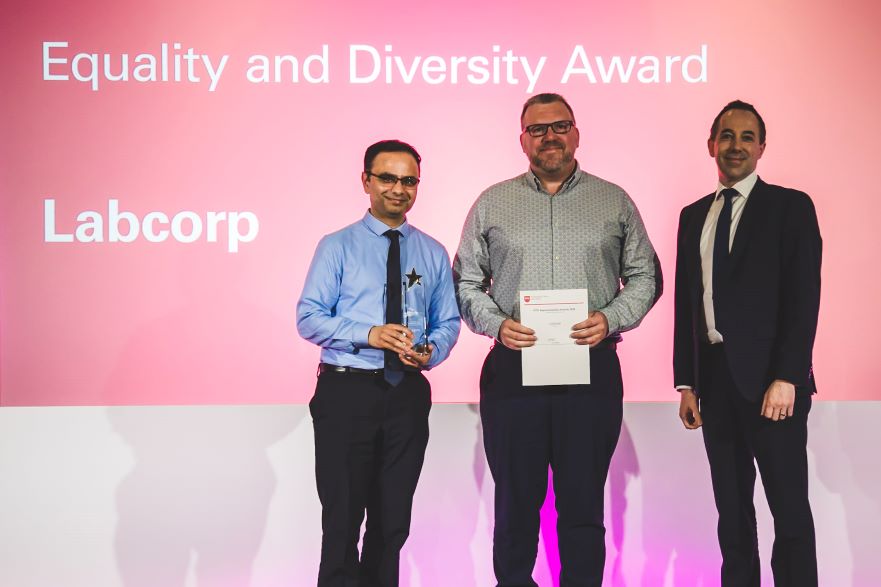 Members of Labcorp receive award