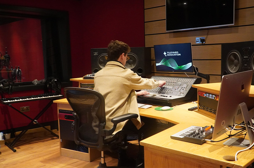 MA Music Production online