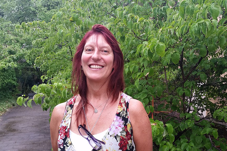 Liz Curran