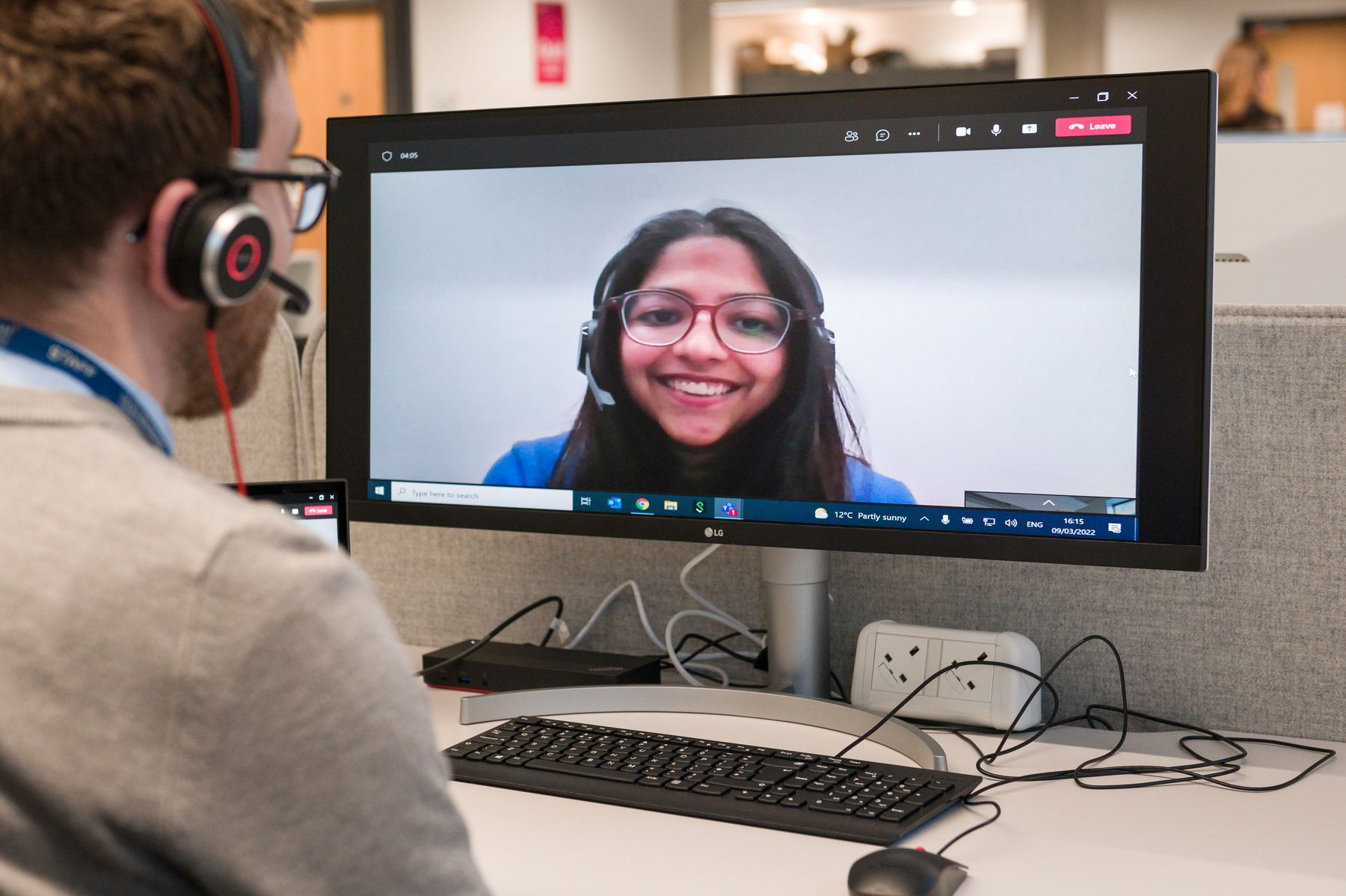 Virtual counselling session on PC