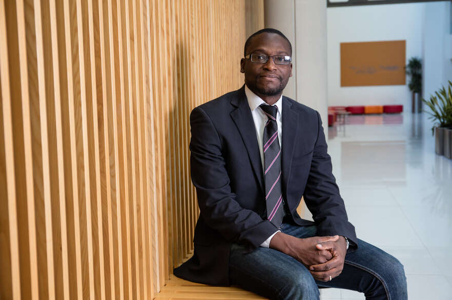 Dr Emmanuel Manu
