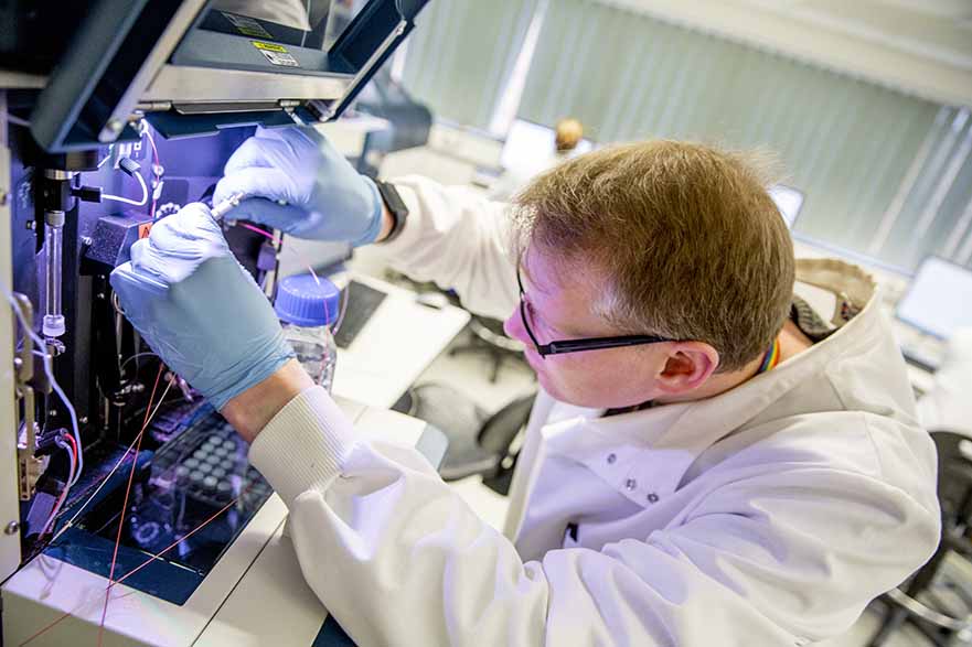 Proteomics and Genomics