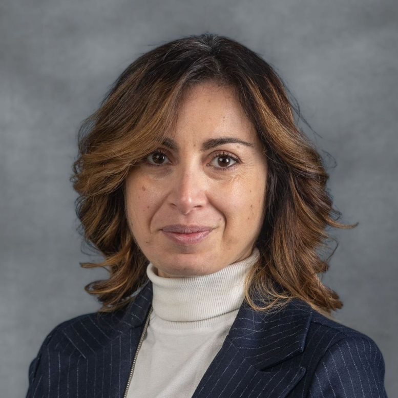 Dr Anna Mina