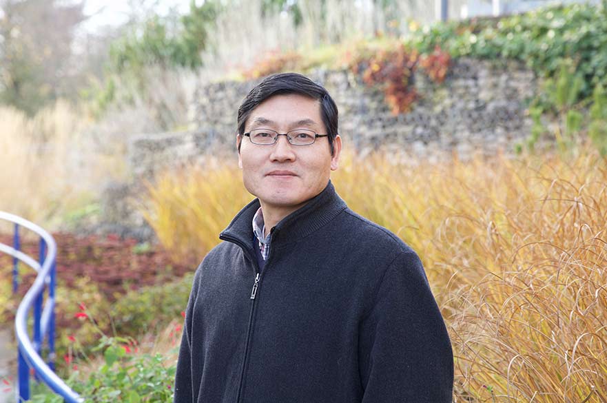 Chungui Lu