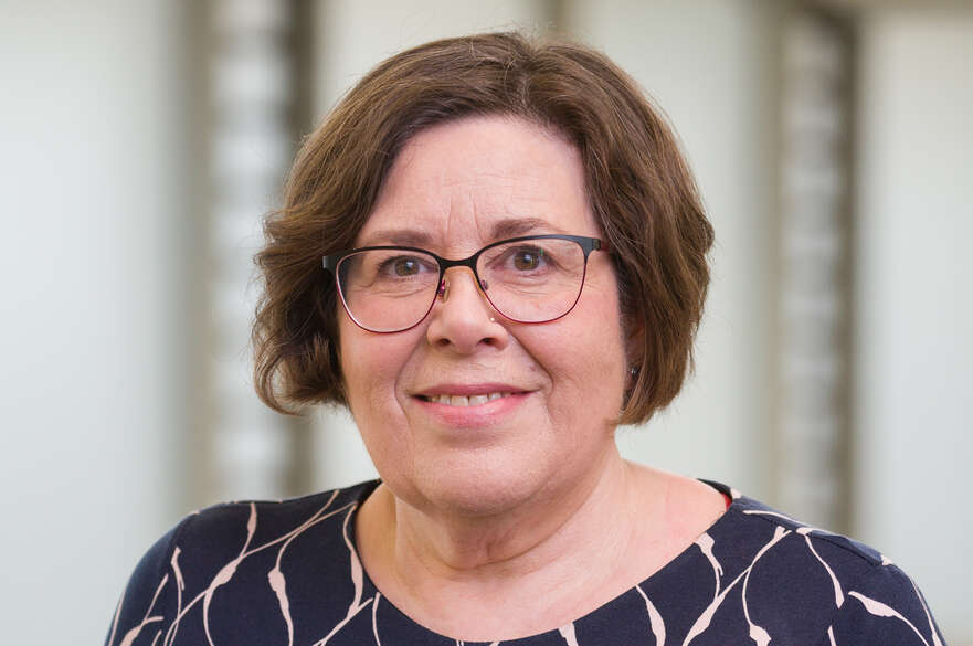 Lizbeth Powell