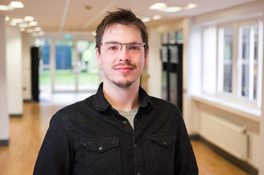 Nikolas Pautz staff photo
