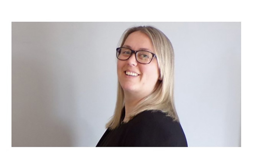 Staff profile image for Yvonne Parkes