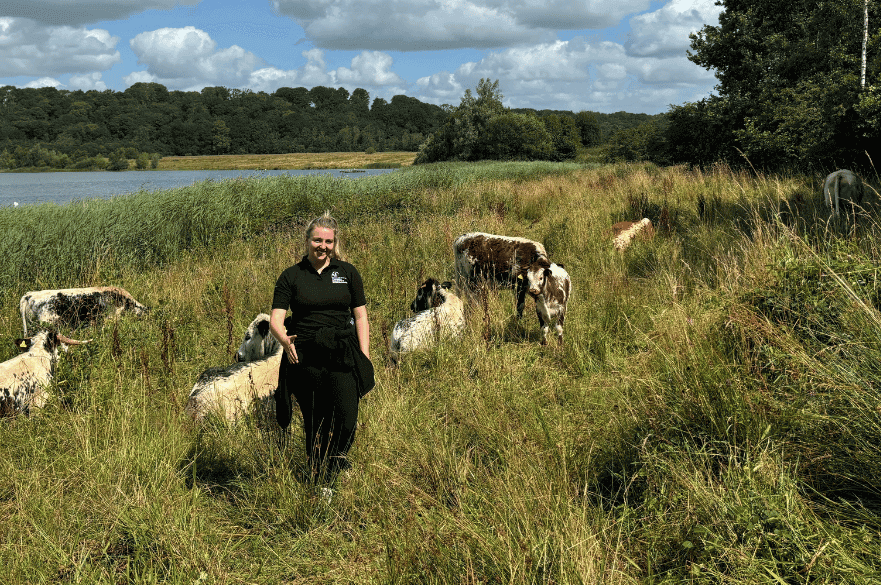 Image of BSc (Hons) Zoo Biology alumna Lucy O'Reilly