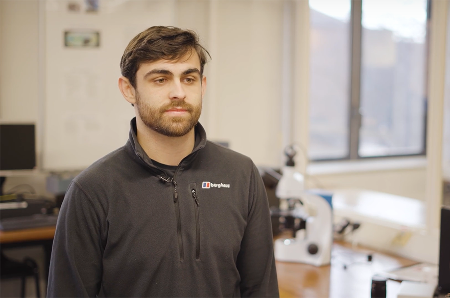 NTU Physics graduate, Harry Simpson