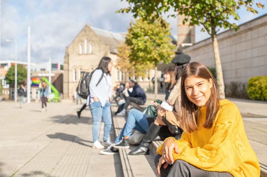 Learn about exciting opportunities to study, work or volunteer abroad during your studies. 